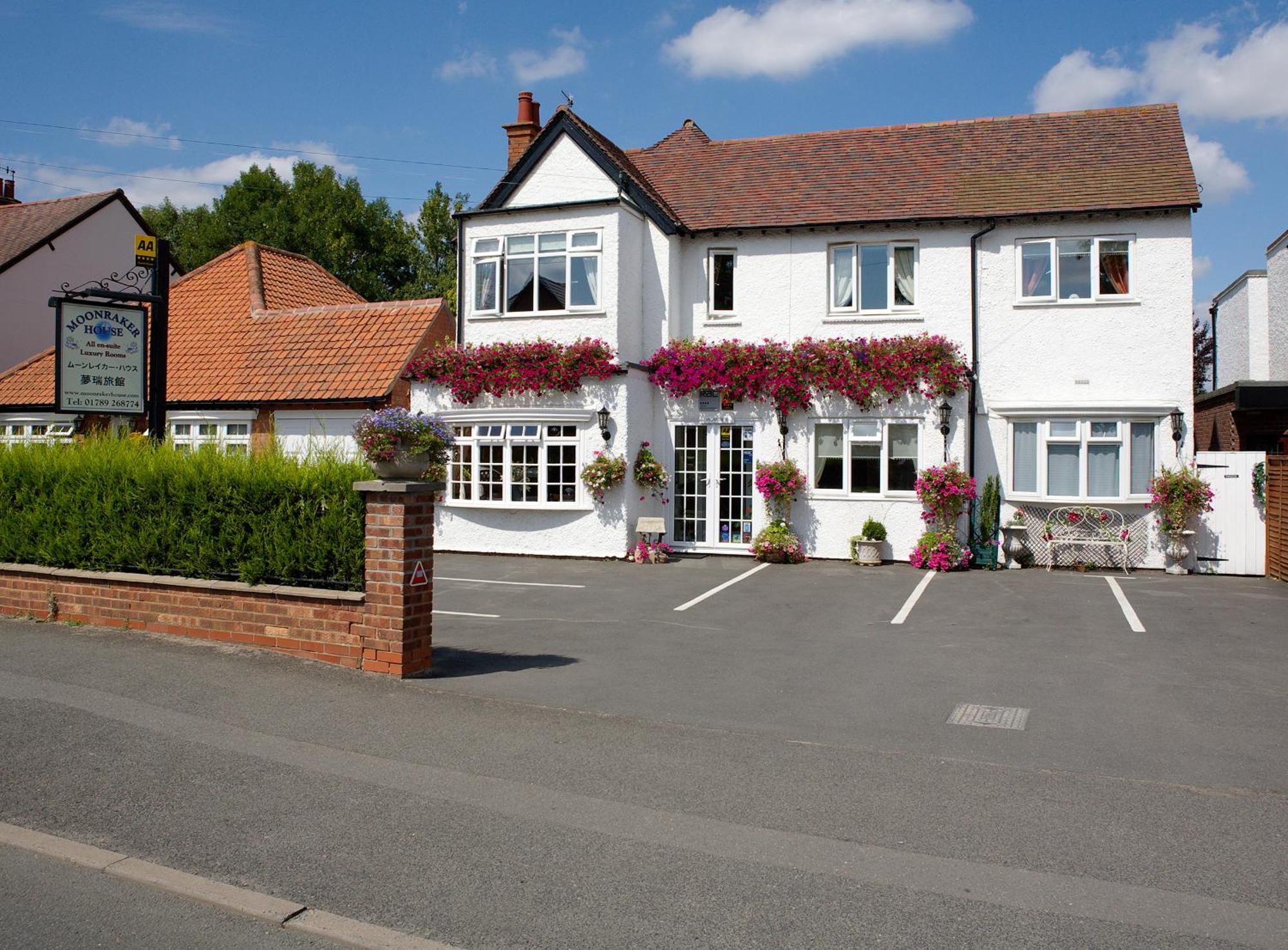 Moonraker House Stratford-upon-Avon Exterior foto
